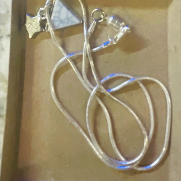 Cute Gucci Star Logo pendant with vintage charm and Chain - Picture 4 of 4